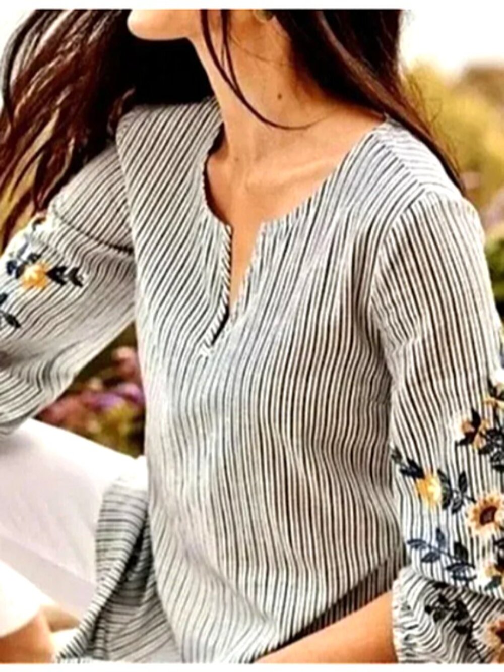 J. Jill Navy White Stripe Floral Embroidered Tunic Top size M